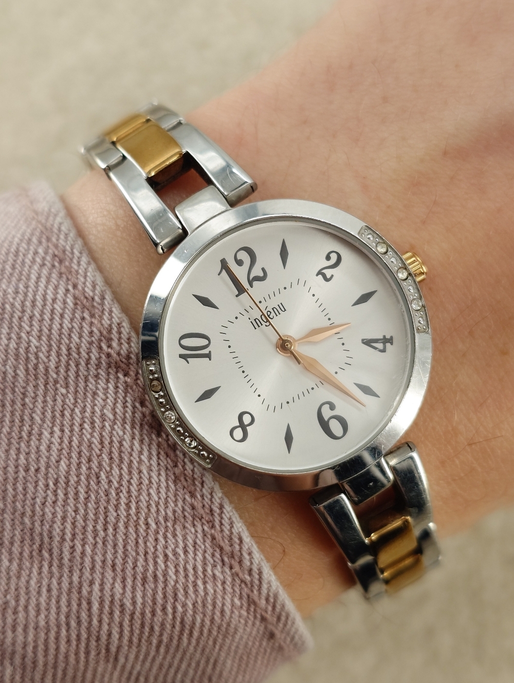 Seiko Alba Women’s Watch Ingénu VJ21-KPW0 Two-Tone Bronze Hands 28mm Japan JDM